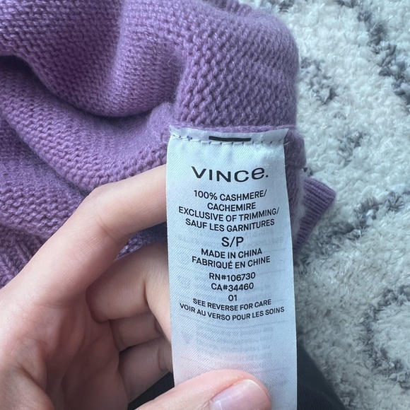 Vince Cashmere Purple Crew Neck Sweater - Picture 6 of 8